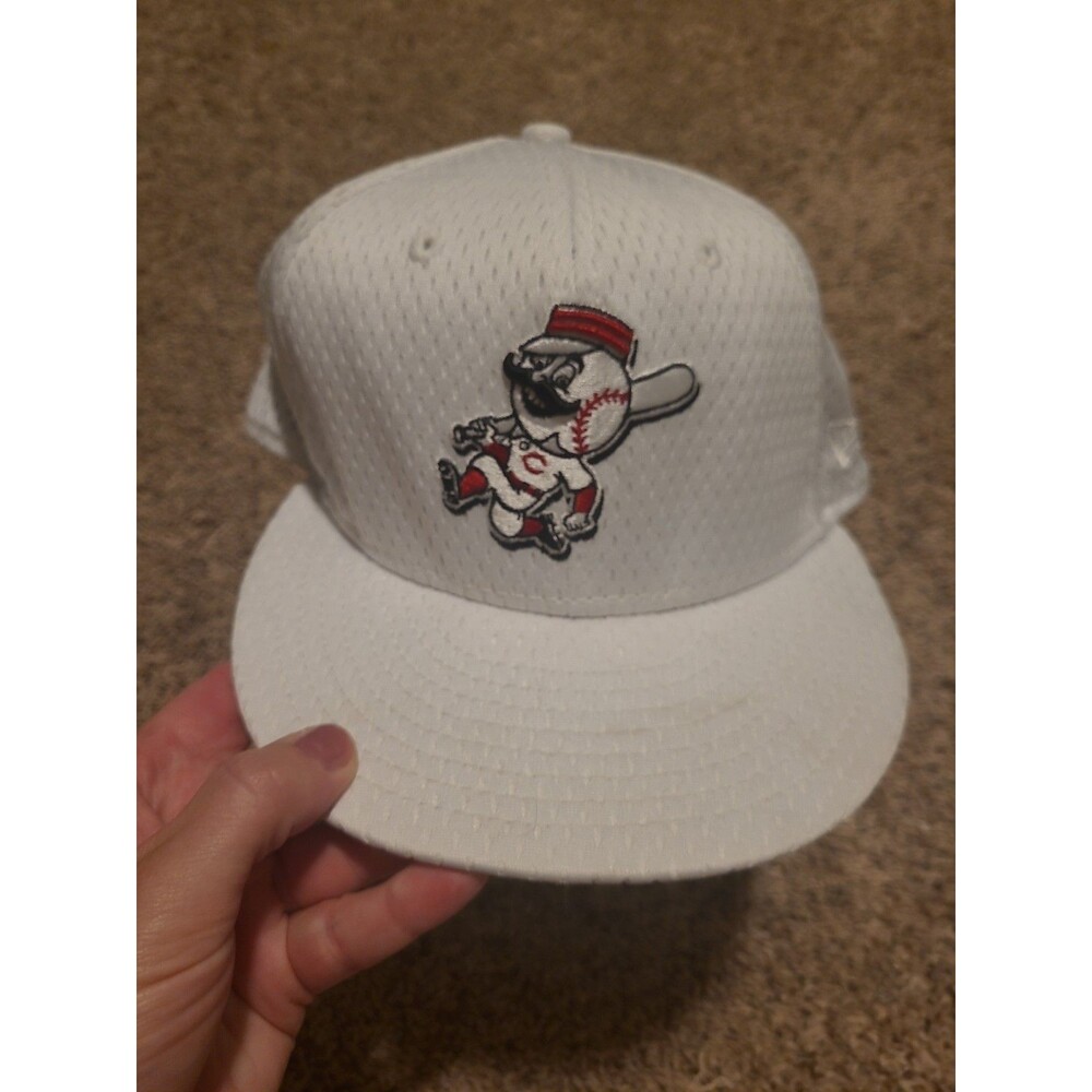 Cincinnati Reds Baseball Cap Adjustable